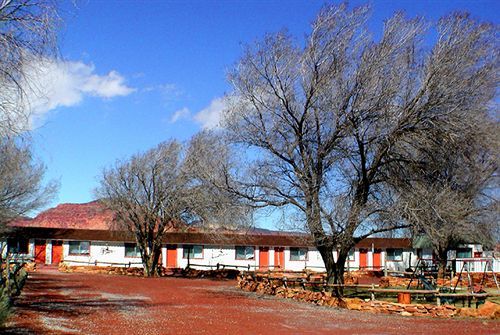 Capitol Reef Inn & Cafe ทอร์รีย์ ภายนอก รูปภาพ